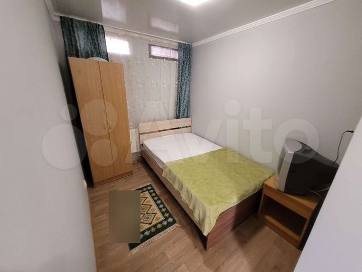 2-к. квартира, 30 м², 1/3 эт.