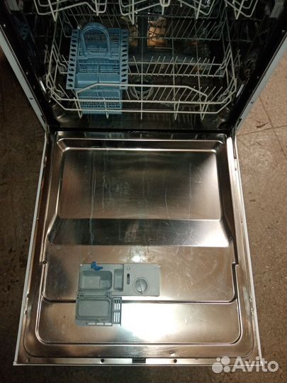 Посудомоечная машина Indesit
