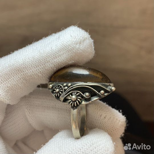 Кольцо С Янтарным Камнем Ретро
