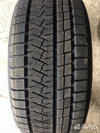 Triangle Trin PL02 245/50 R18