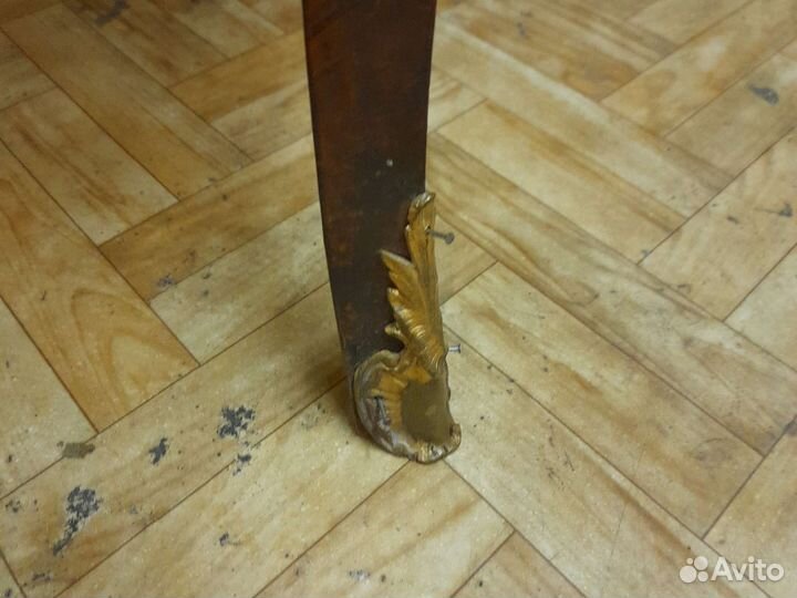 Стол чайный, антикварный