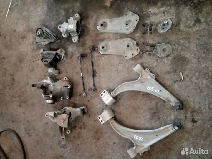 Опоры / Кронштейны - Chevrolet Cruze J300