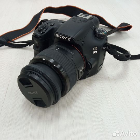 Зеркальный фотоаппарат Sony SLT-A58