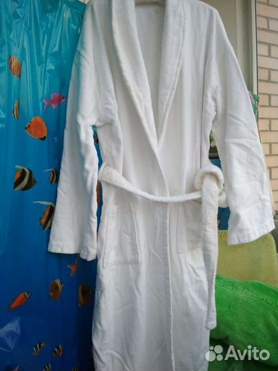 Халат махровый 54р,шапки банные