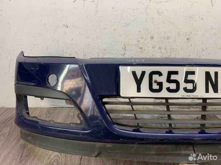 Бампер передний Opel Astra H универсал 2005