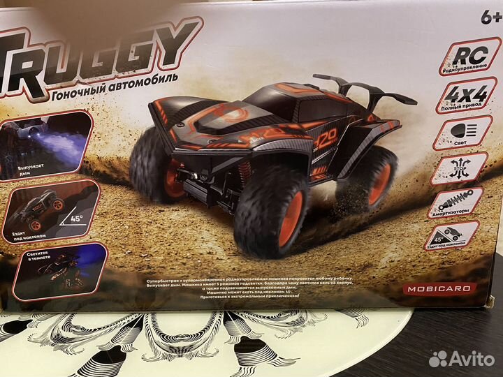 Гоночный автомобиль Truggy