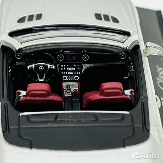 Mercedes-Benz SL R231 2012 Norev 1:43