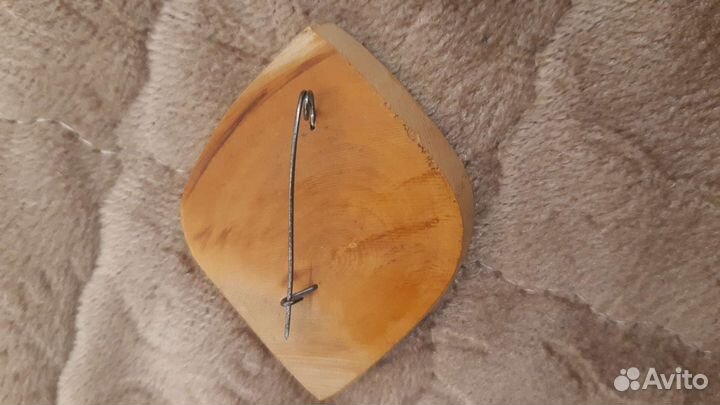 Значок с зубром