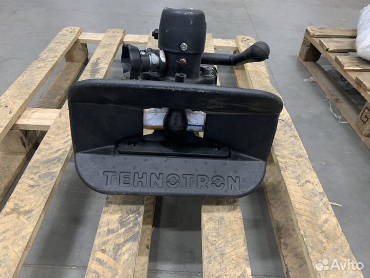 Крюк камаз евро буксирный 21-202 технотрон