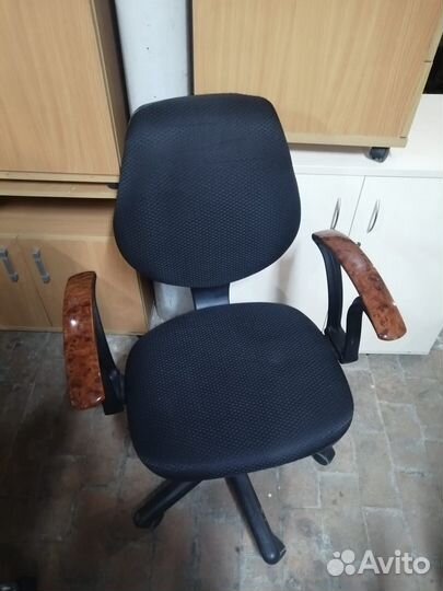 Компьютерное кресло