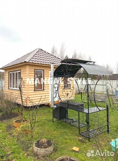 Мангал с крышей