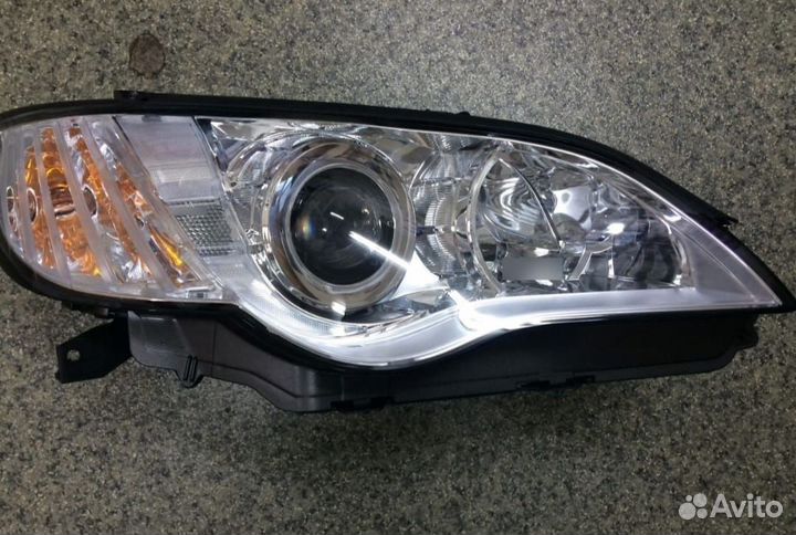 Фара передняя правая Subaru Legacy, Outback с 2007