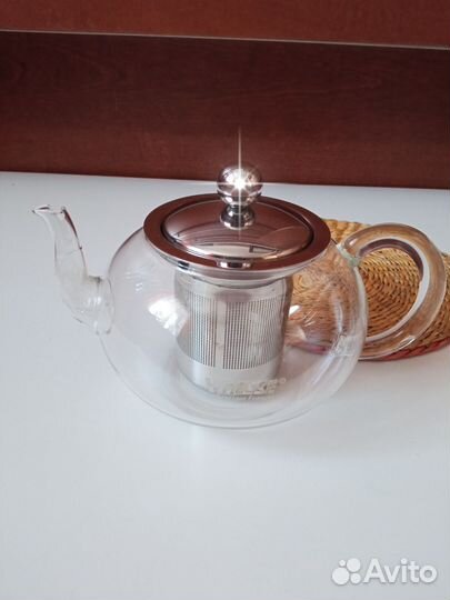 Чайник Франция с ситечком для ягод трав заварочный