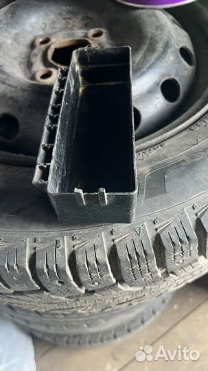 Крышка предохранителе primera p12