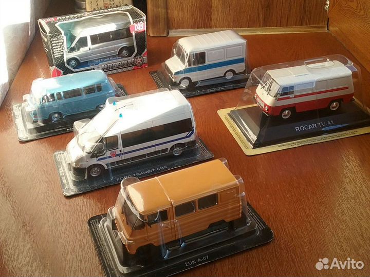 Коллекция микроавтобусов