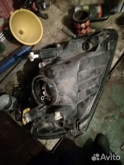 Передние фары на гранту