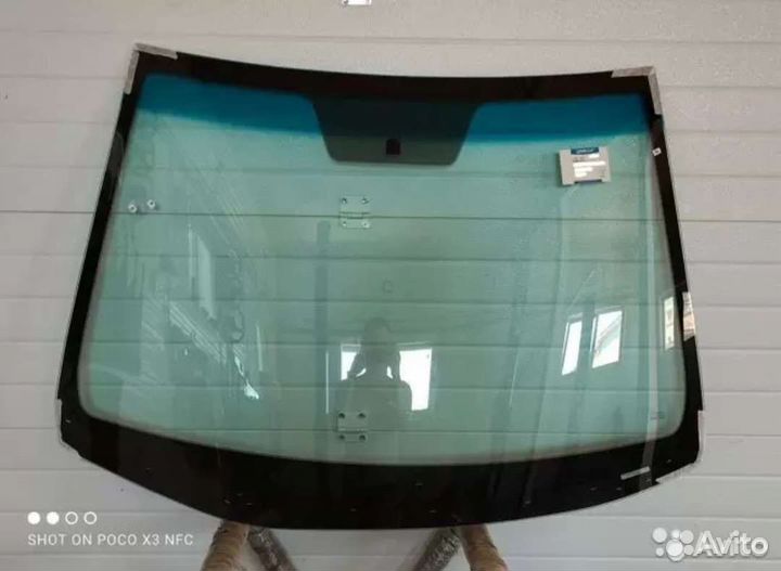 Лобовое Mitsubishi Outlander полный обогрев с 2012