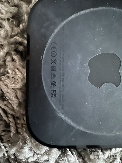 Apple tv 4 (A1625) 64 gb