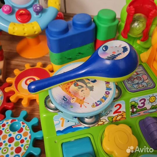 Развивающие игрушки пакетом