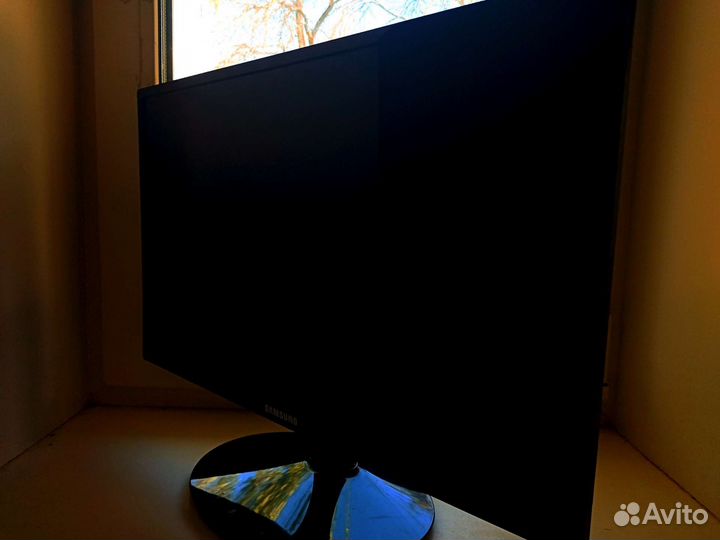 Монитор samsung 120Гц