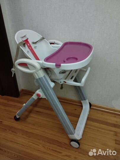 Стульчик для кормления nuovita