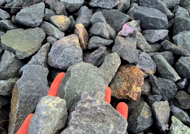Щебень гранитный 40-70мм