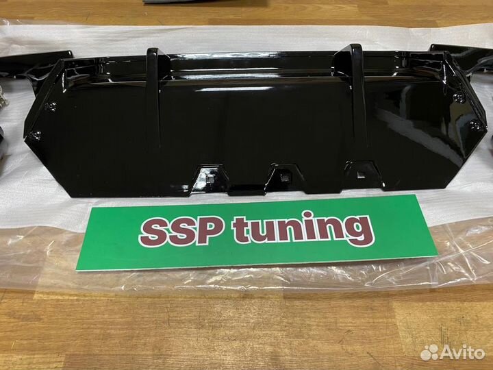 Сет на BMW F10 диффузор М5+насадки