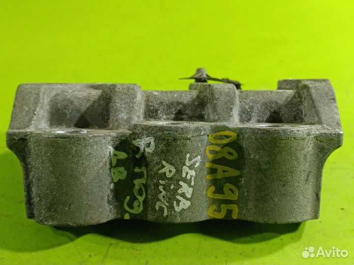 Кронштейн двигателя правый для Dodge Avenger