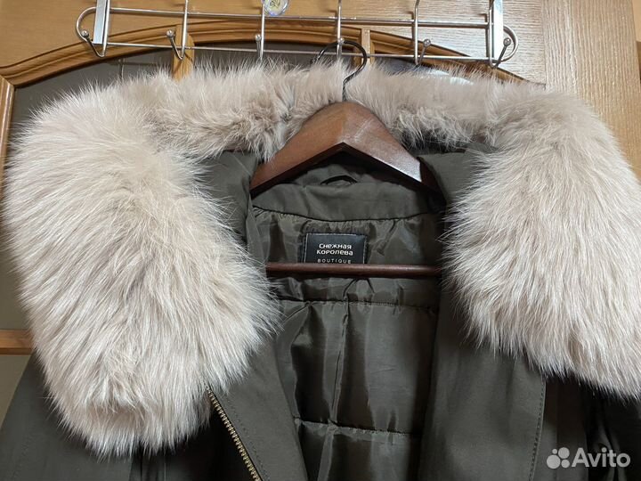 Парка с натуральным мехом 44