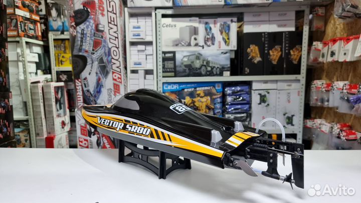 Радиоуправляемый катер Volantex RC Vector SR80