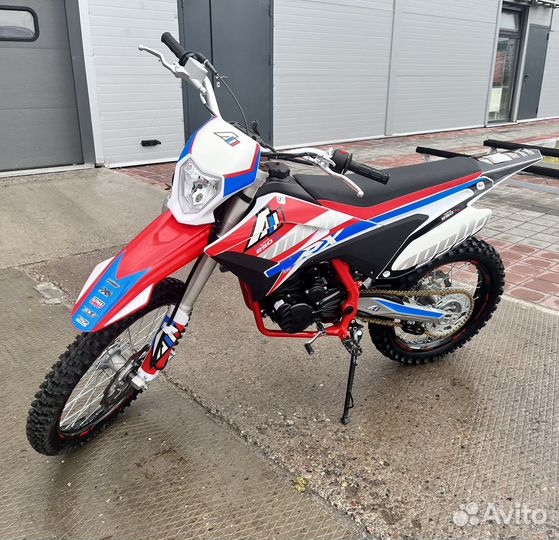 Motoland apollo rx250. Apollo rx. Apollo rx 250 172fmm. Аполло рх 250. Apollo rx 250 фото.