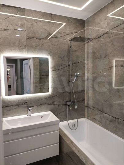 2-к. квартира, 56 м², 7/8 эт.