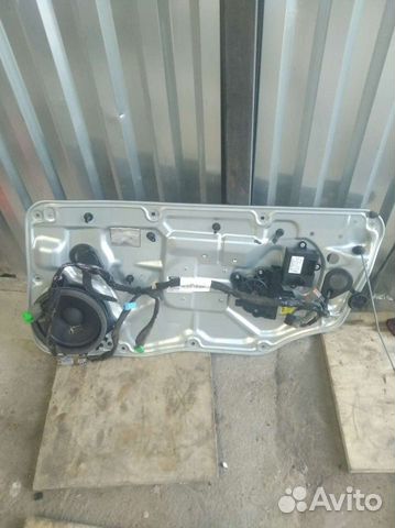 Стеклоподъёмник передний Вольво В70 С80 хс70