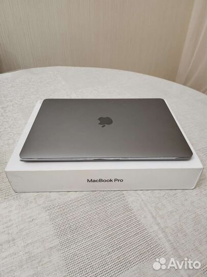 Apple MacBook Pro 13 M1 8gb 256 gb