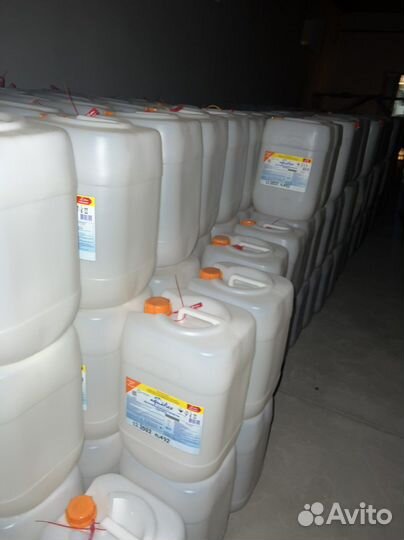 Канистра пластиковая, баклажка