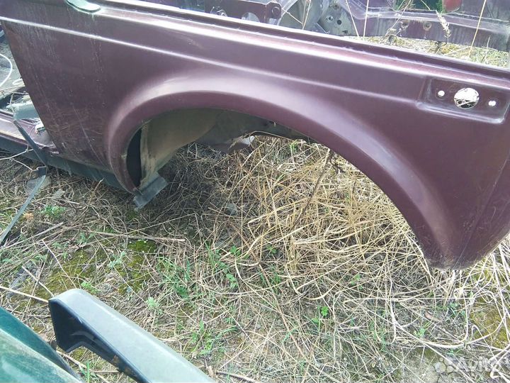 Продам переднюю часть кузова Нива 2014года