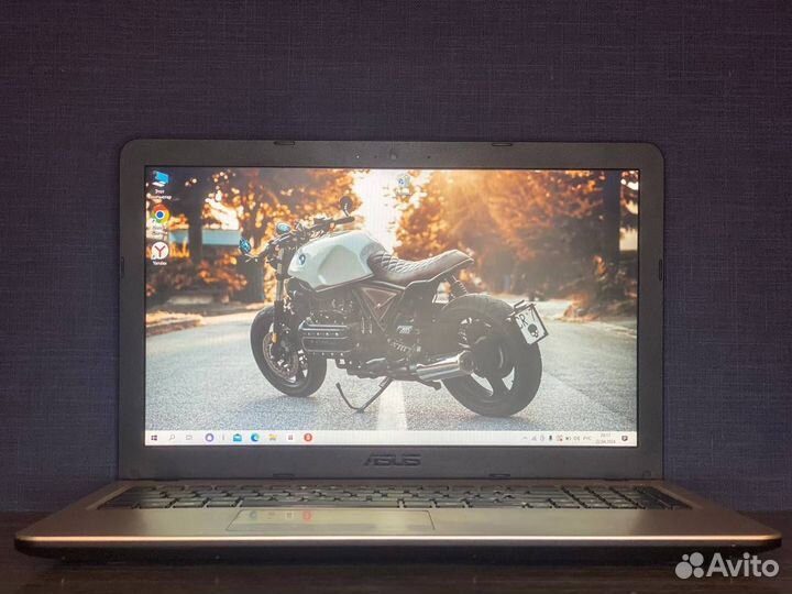 Asus/15.6'/HD/Intel N5000/8Gb/SSD/MX110