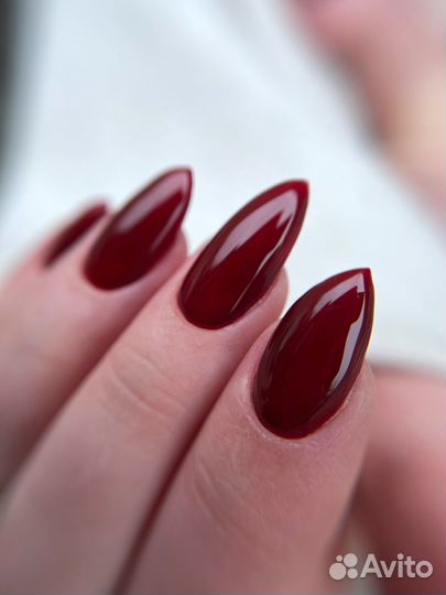 Маникюр,педикюр