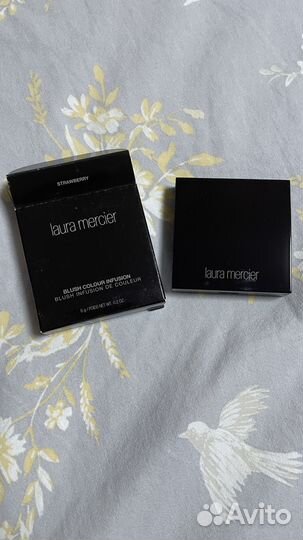 Laura mercier румяна strawberry