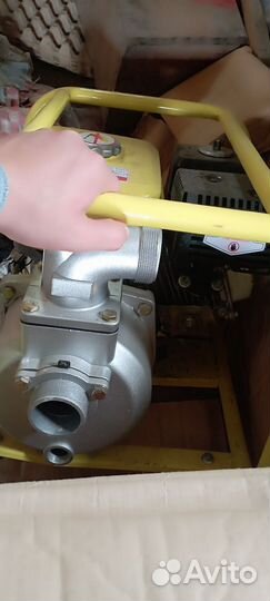 Мото помпа honda бензиновая