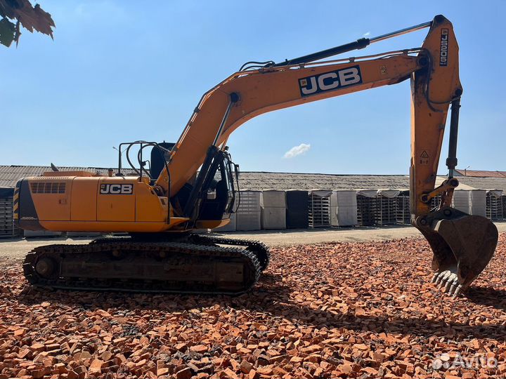 Гусеничный экскаватор JCB JS 205NLC, 2020