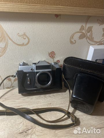 Плёночный фотоаппарат Зенит Е E
