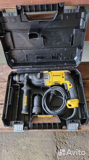 Перфоратор dewalt D25144k