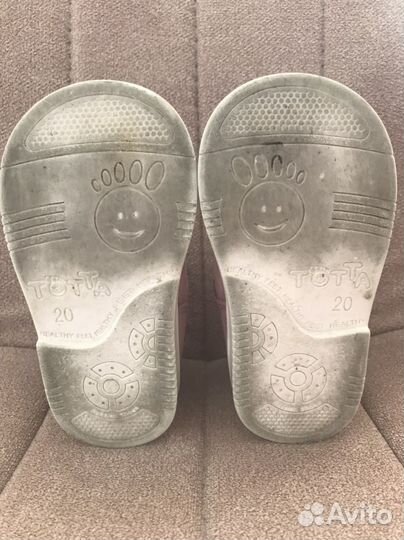 Сандалии для девочки 20 размер