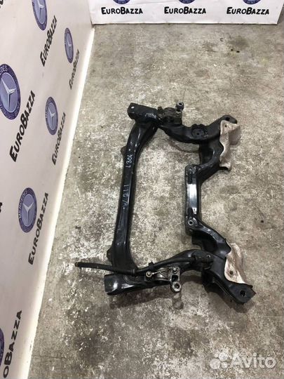 Подрамник передний Mercedes W211