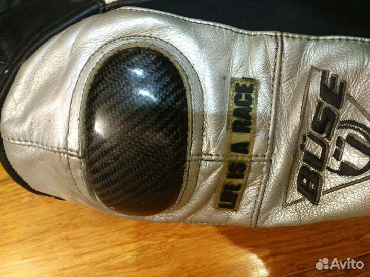 Мотокуртка, мотоштаны. Комплект на железной молнии