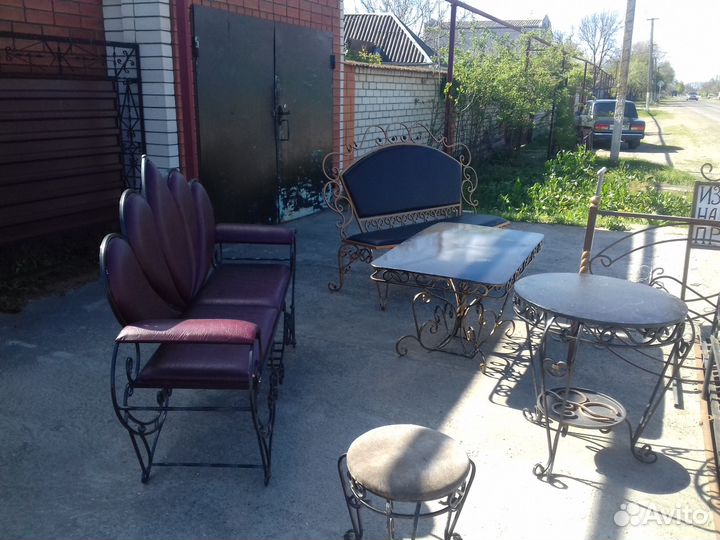 Диван кованный