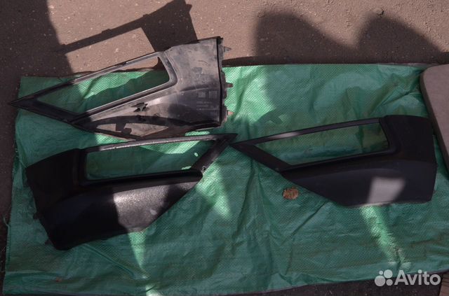 Volkswagen Tiguan накладка бампера переднего