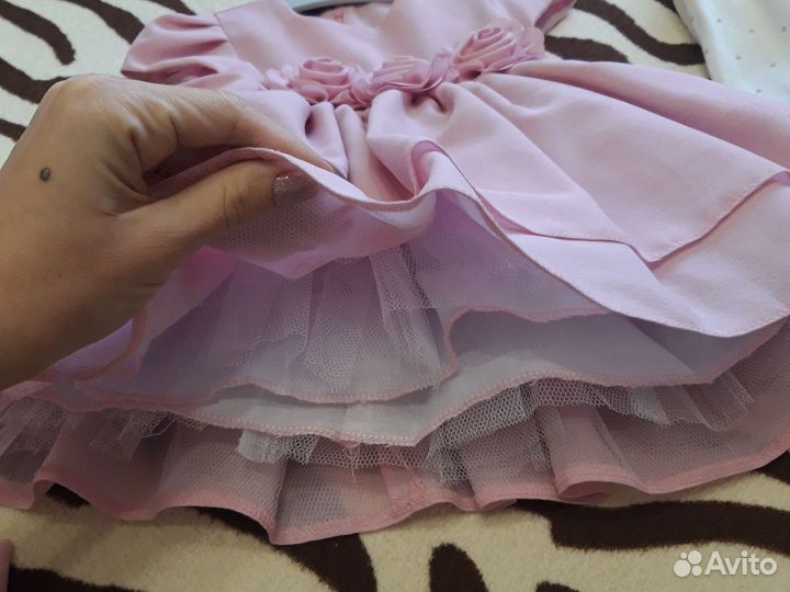 Нарядное платье для девочки,размер полгода-1год