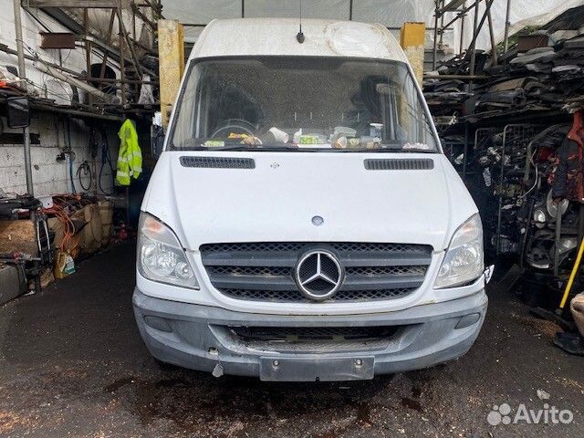 Насос водяной Mercedes Sprinter, 2013